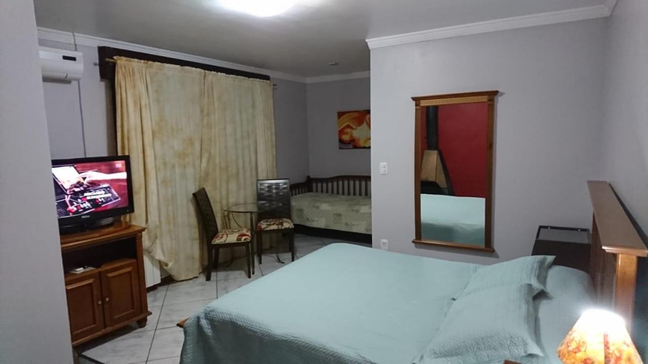 Pousada Pinha Pinhao Gramado Eksteriør bilde